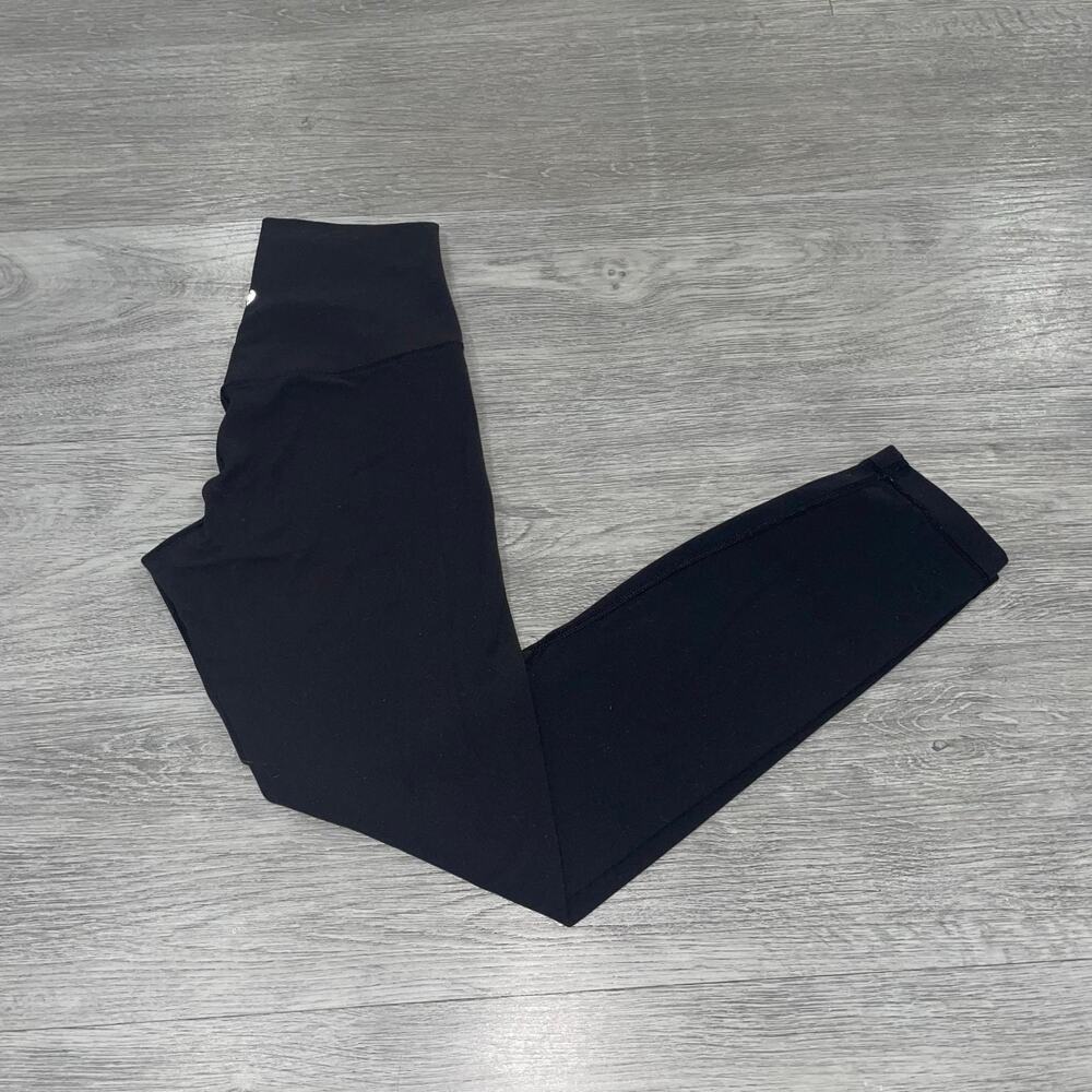 Lululemon Women’s 4 High Rise Tight Leggings Cropped Black Gym Run Train Run